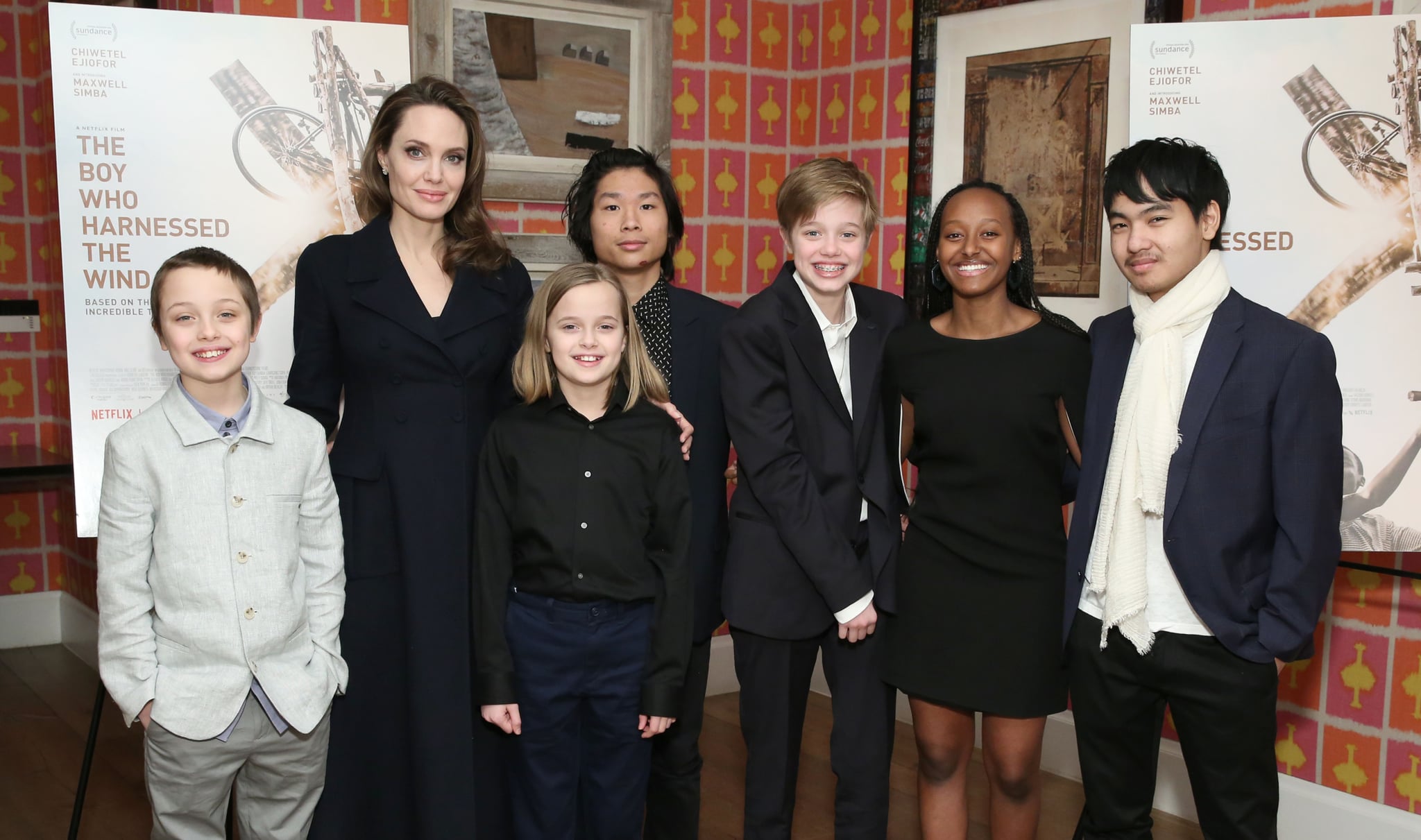 NEW YORK, NEW YORK - FEBRUARY 25: Angelina Jolie with children Knox Leon Jolie-Pitt, Vivienne Marcheline Jolie-Pitt, Pax Thien Jolie-Pitt, Shiloh Nouvel Jolie-Pitt, Zahara Marley Jolie-Pitt and Maddox Chivan Jolie-Pitt attend 