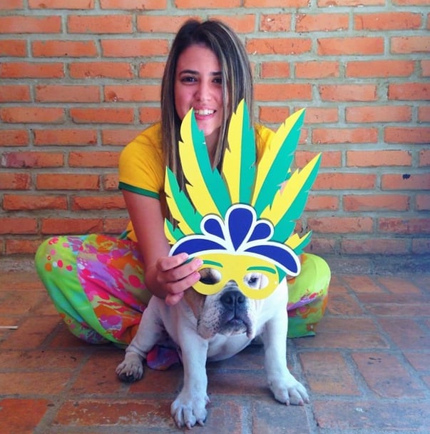 There's no better way to show love for Brazil than with a fun mask.
Source: Instagram user crisoya