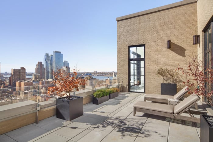 Trevor Noah Buys Manhattan Penthouse