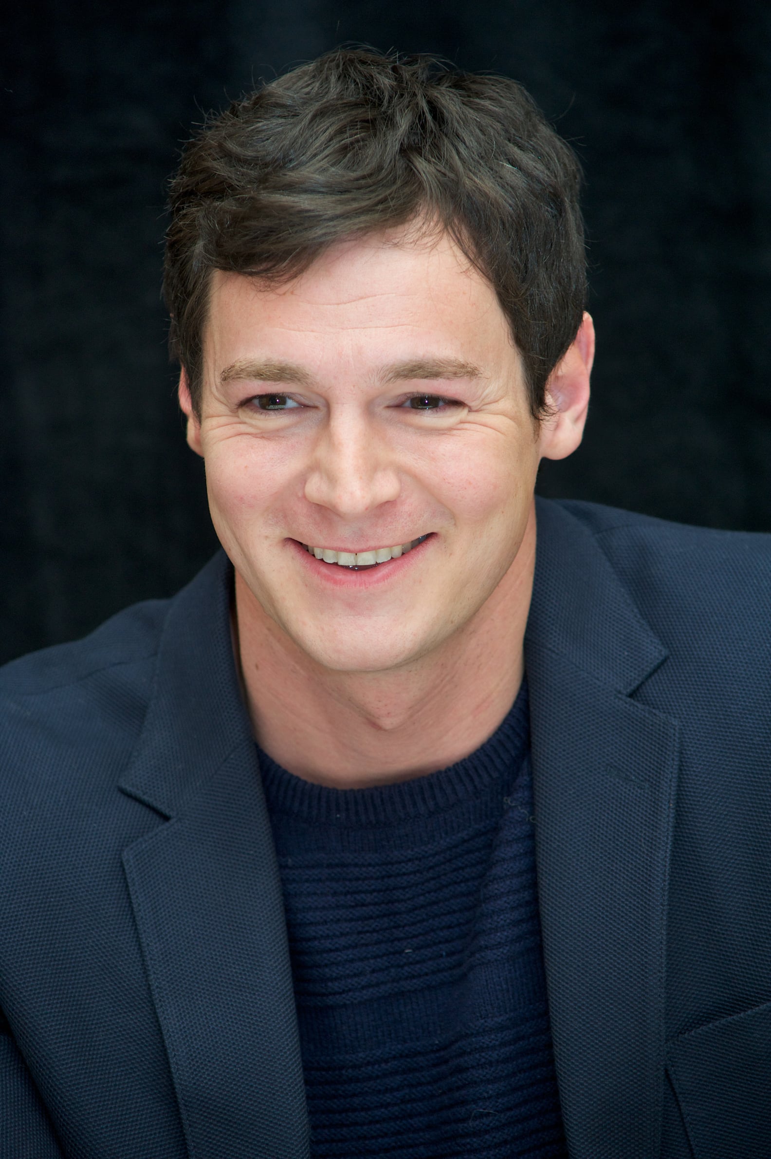 Hot Photos of Benjamin Walker | PS Entertainment