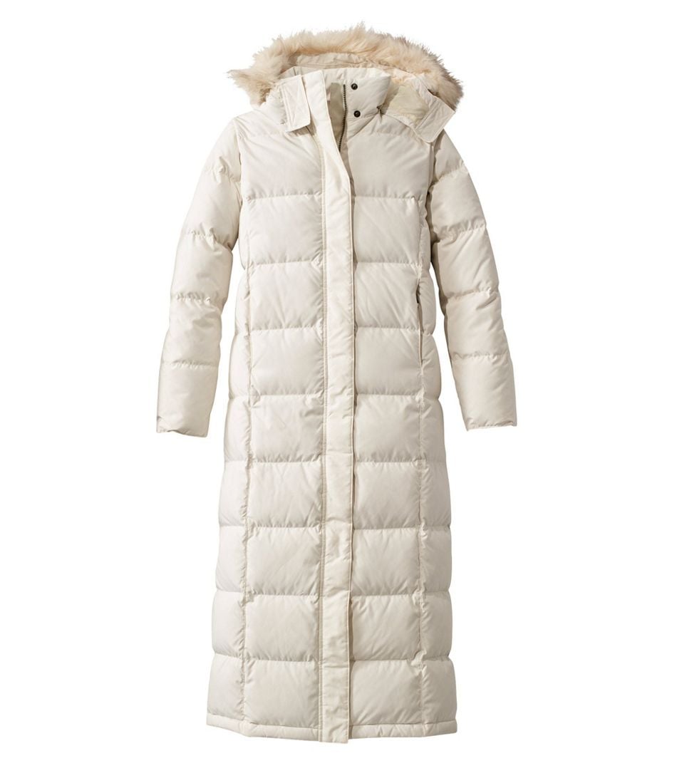 Sleeping Bag Puffer Coats Are The Coziest Outerwear Trend You'll Wear This  Winter