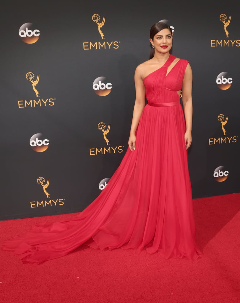 one shoulder red carpet dresses