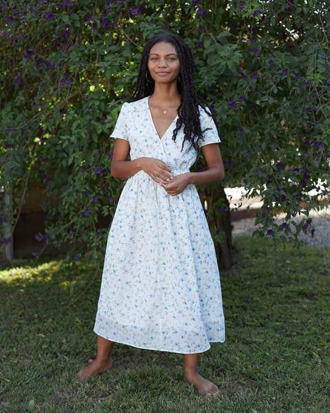 The Dawn Dress Petites in n White and Blue Floral