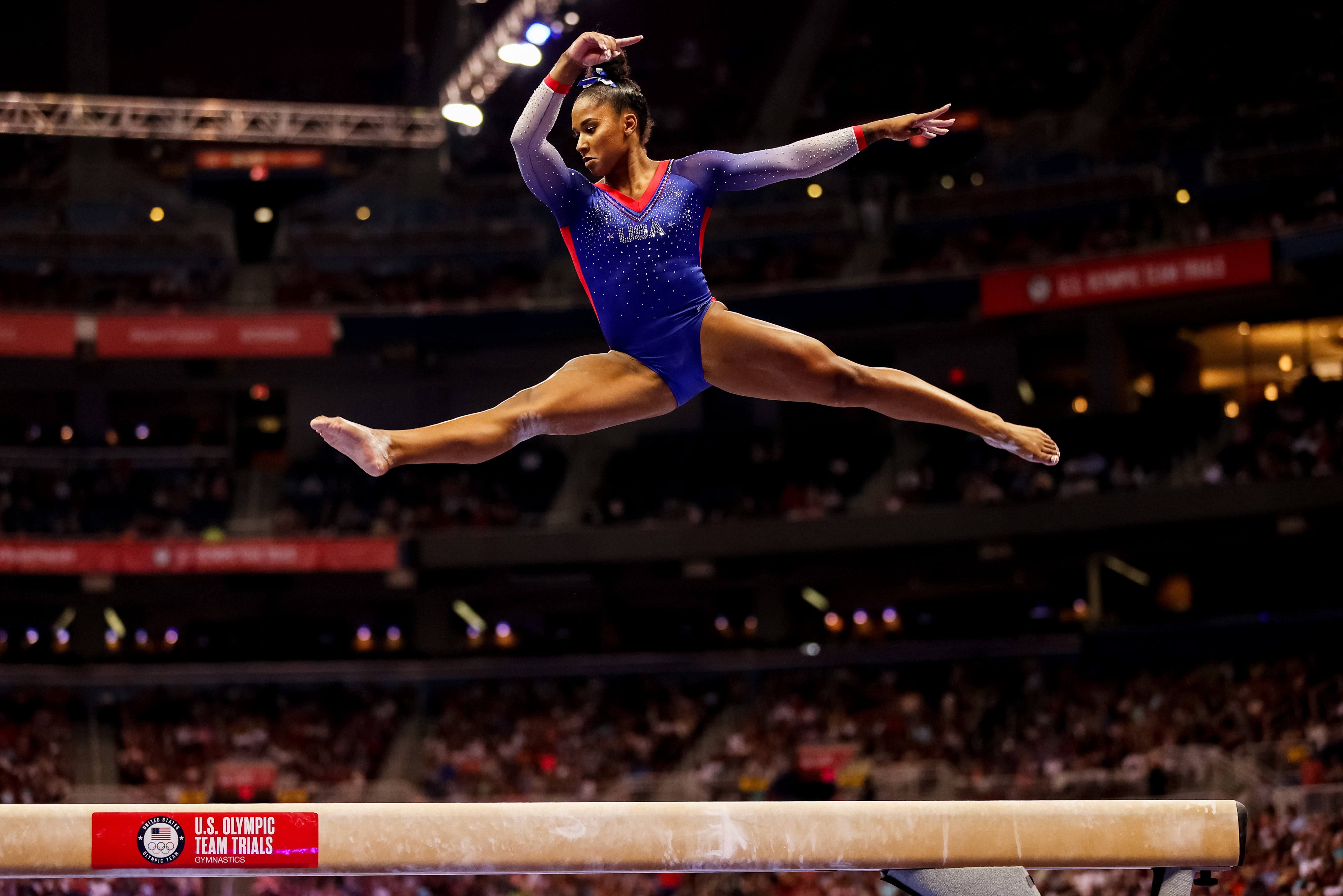 What are the rules of Gymnastics: Categories, Scoring, History at the  Olympics