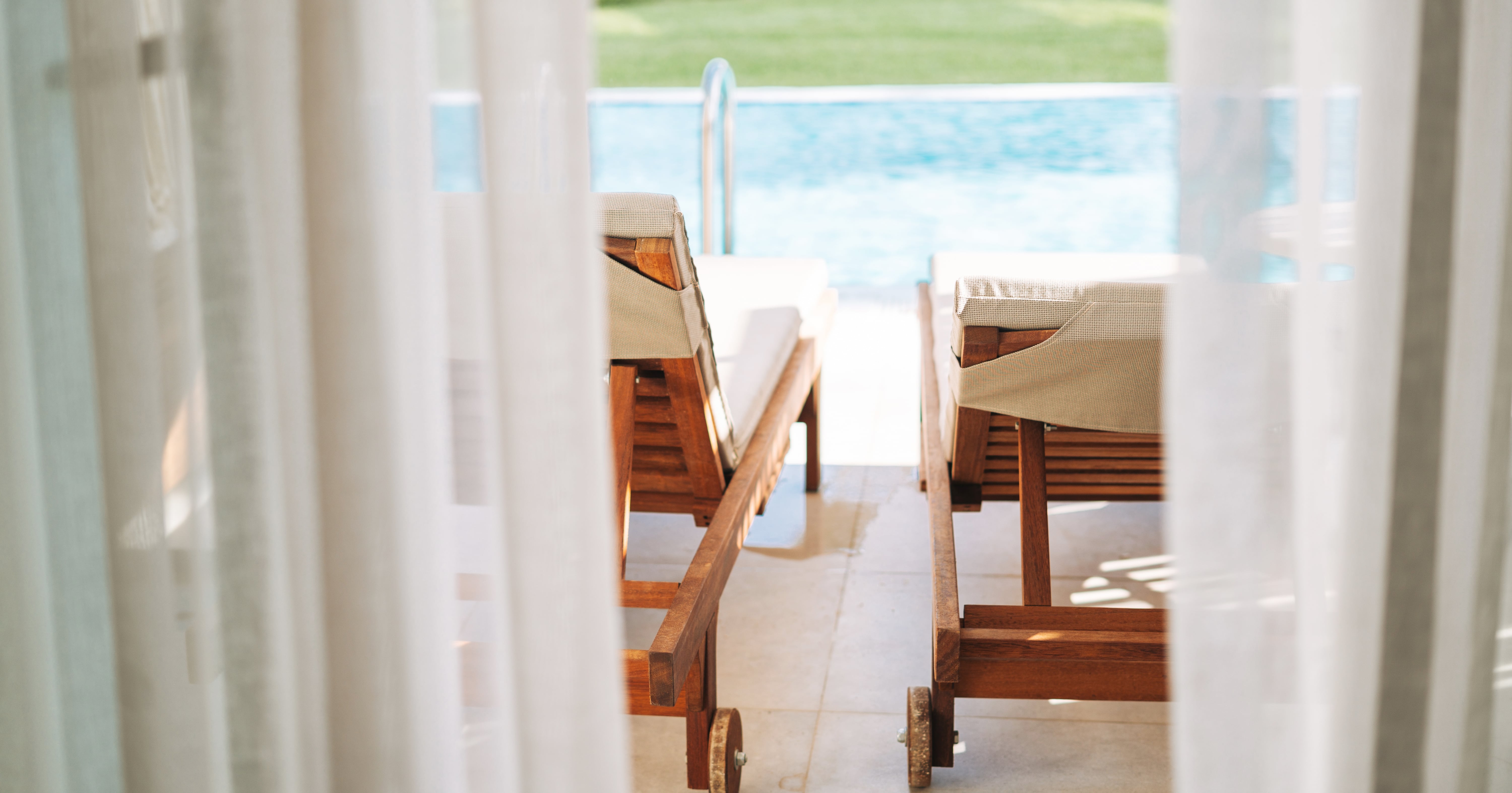 I Did a Digital Detox Retreat, and Here’s My Review