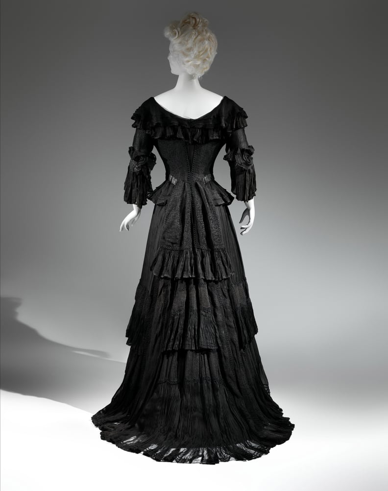 Death Becomes Her: A Century of Mourning Attire