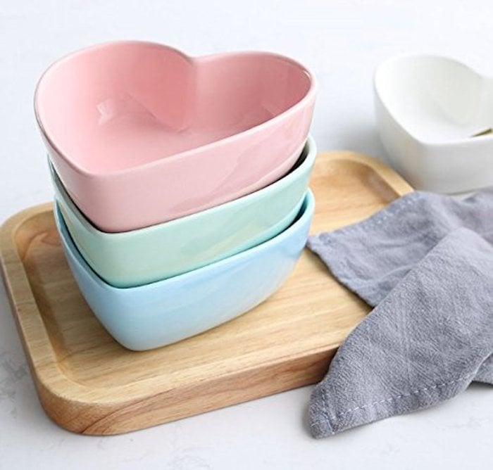 Stock Show Heart-Shape Ceramic Bowls