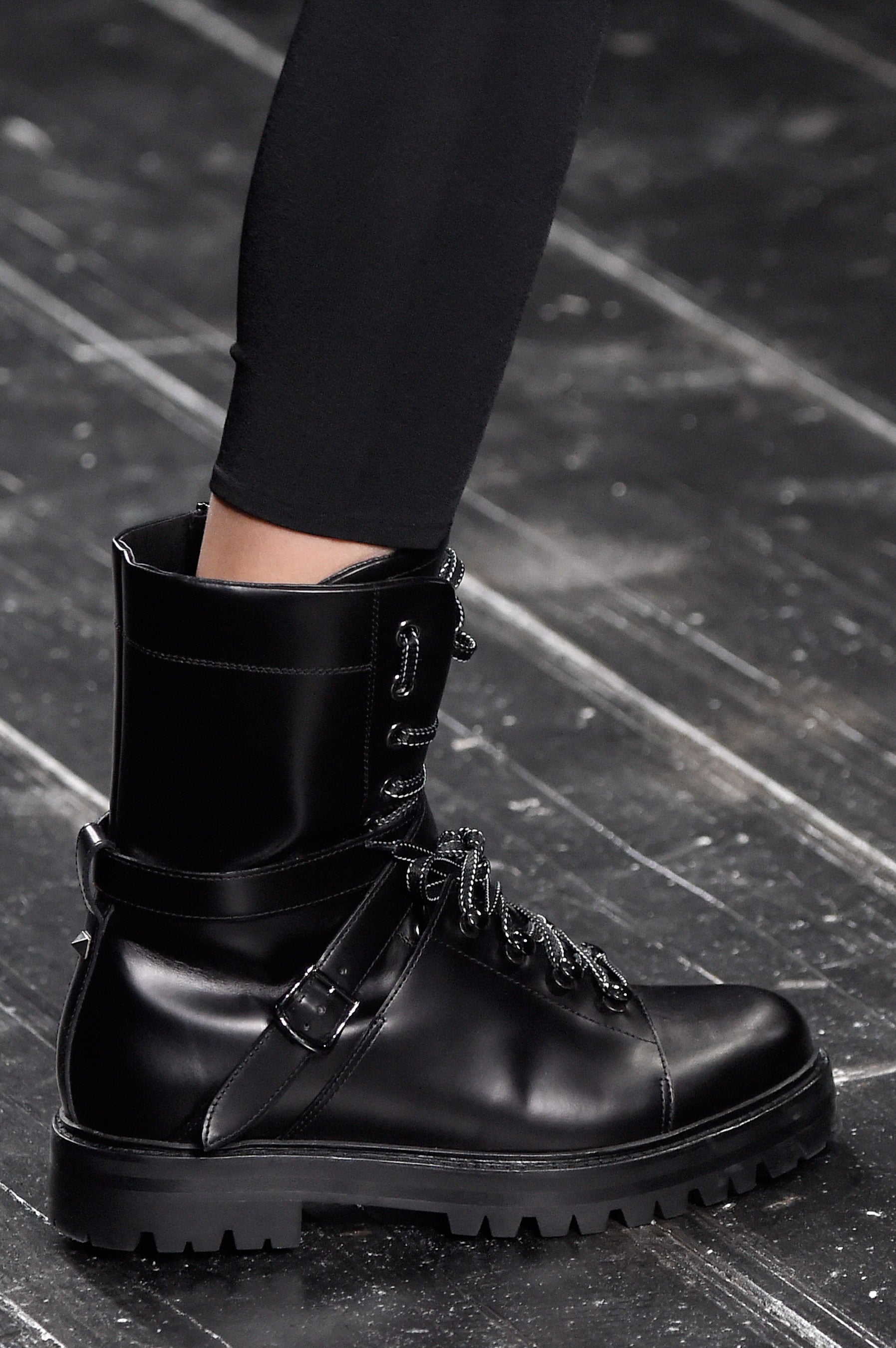 Valentino Fall 2016 | Check Out the Latest Designer Shoes That Just Walked the Runway at PFW POPSUGAR Fashion Photo 6