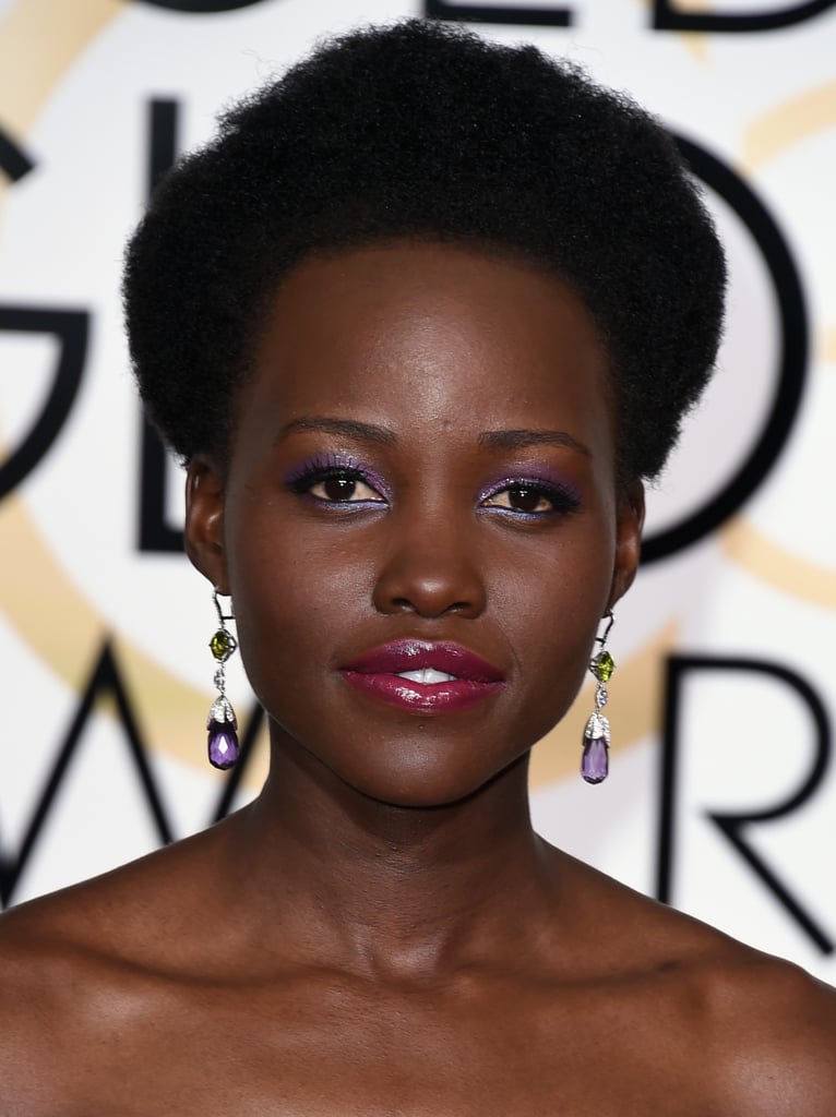 Lupita Nyong'o finished her look with Chopard jewels.