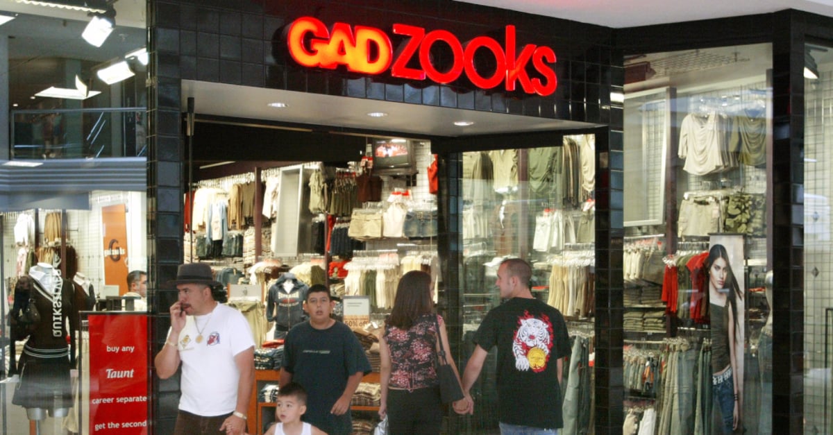 Best Clothing Stores From the &rsquo;90s | PS Fashion