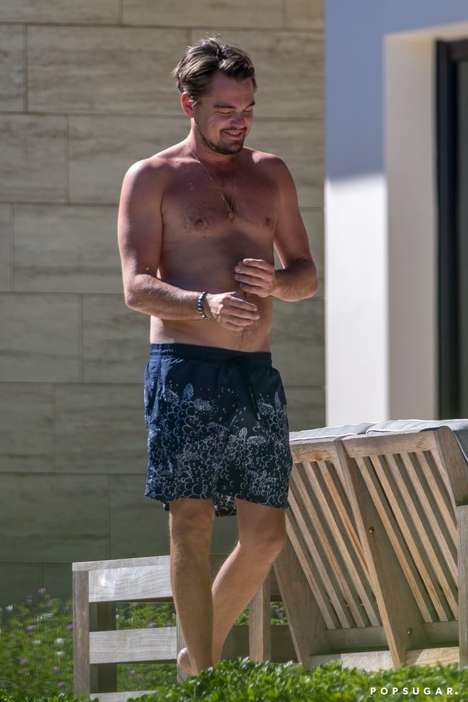Leonardo DiCaprio and Kate Winslet by the Pool in St.-Tropez Leonardo DiCaprio and Kate Winslet by the Pool in St.-Tropez