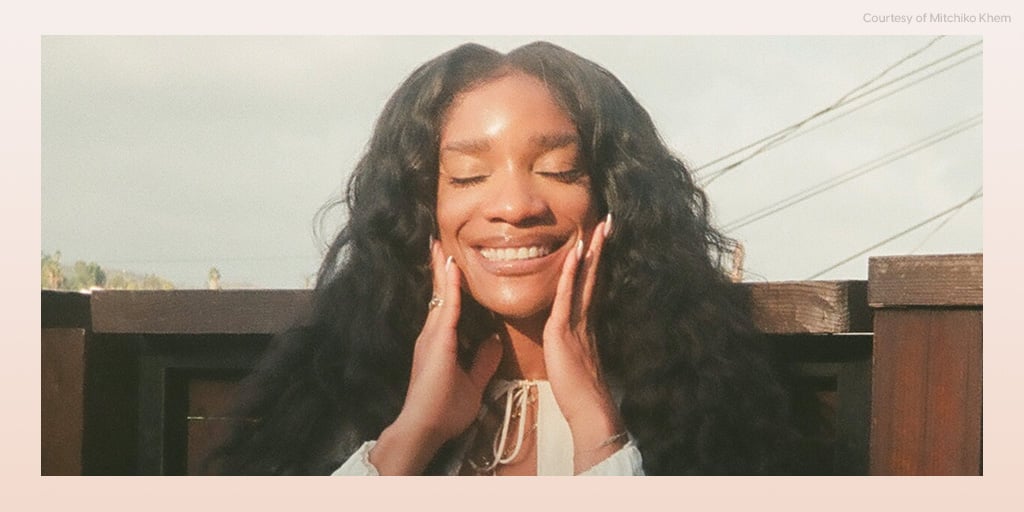 Sad Girls Club Founder Elyse Fox Interview on Mental Health - Vimarsana News