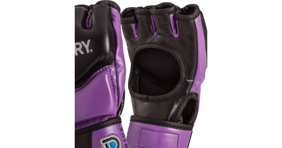 Century Women's Drive Fight Gloves Best Boxing Gloves For Women