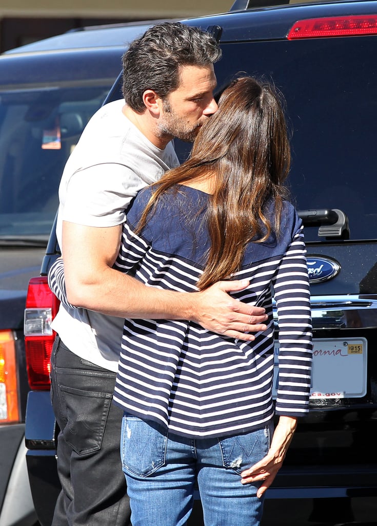 Ben Affleck Kisses Jennifer Garner 2014 | Pictures