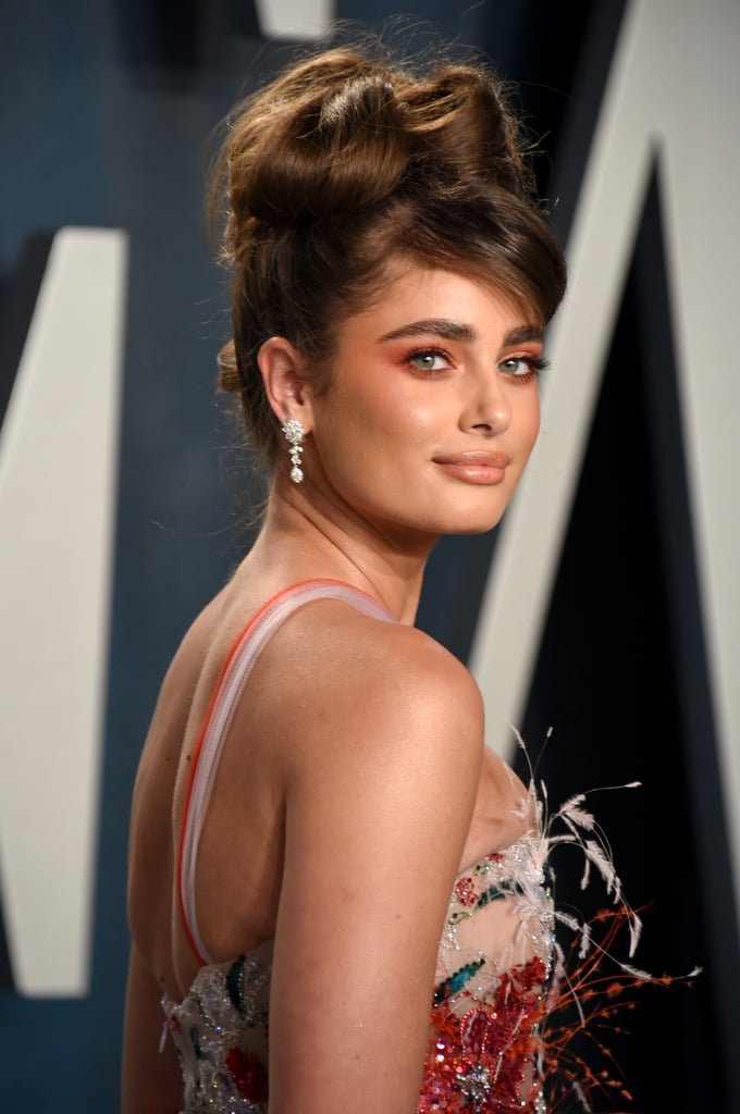 Taylor Hill's Twisted Topknot at the 2020 Vanity Fair Oscars Party