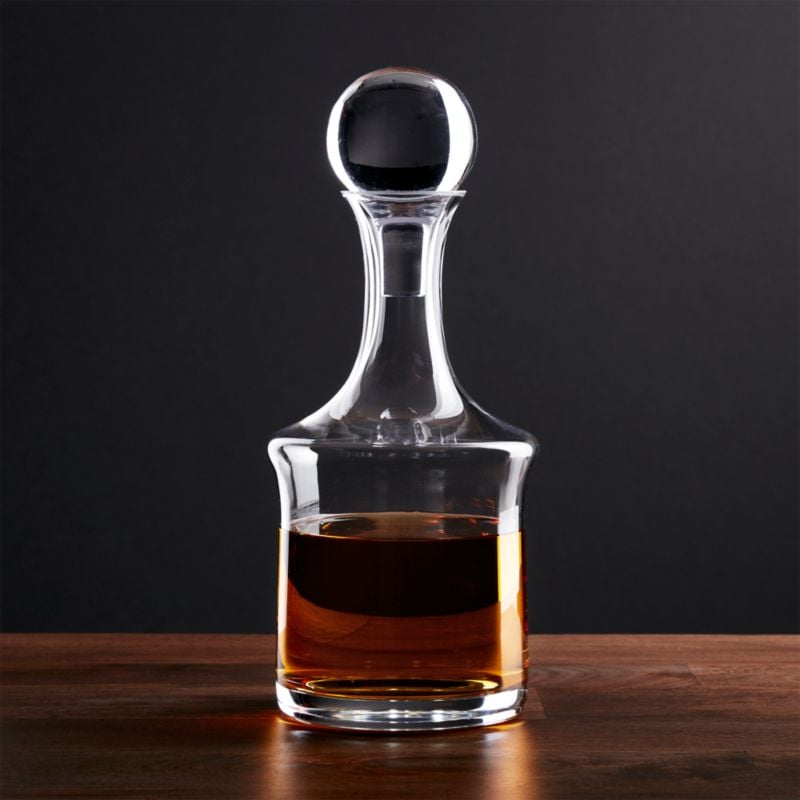 House Tyrell: Tino Glass Whiskey Decanter