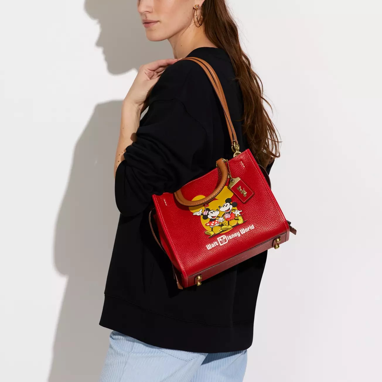 Disney Mickey Mouse Handbag Shoulder Bag Fashion Purse Chain Handbag NEW  2022