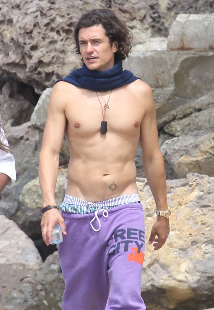 Orlando Bloom Shirtless In Malibu | Pictures | Popsugar Celebrity