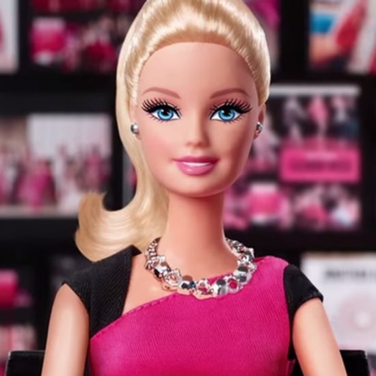 Entrepreneur Barbie With Smartphone Toy