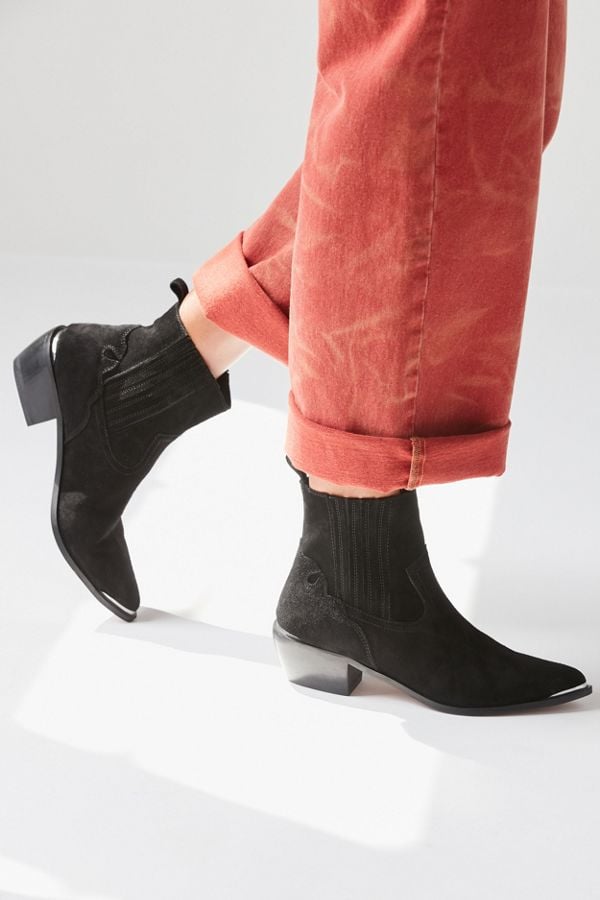 UO Tina Metal Tip Western Boots | Best Fall Boots From Urban Outfitters ...
