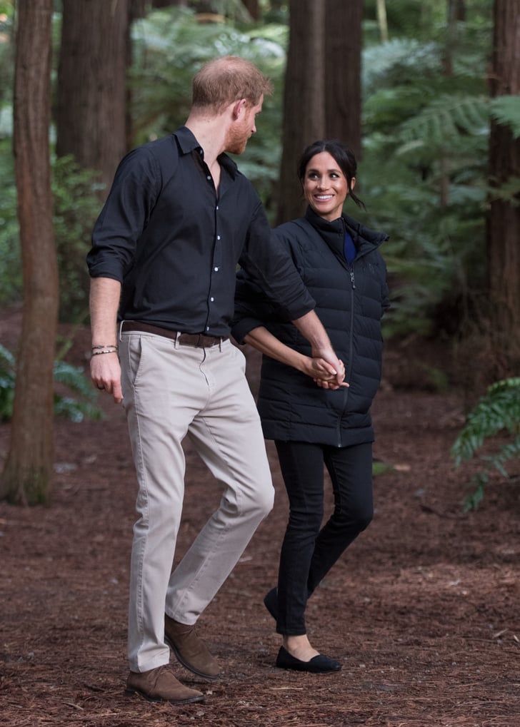 Prince Harry And Meghan Markle Holding Hands Pictures Popsugar Celebrity Photo 23