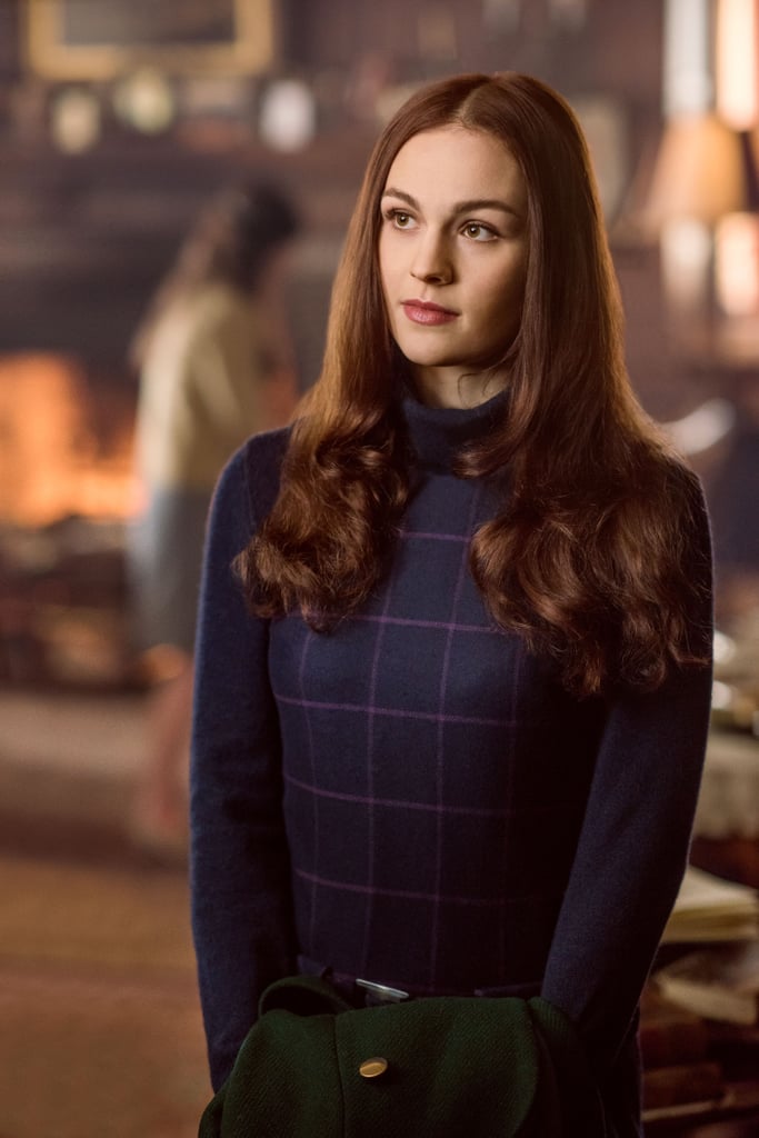 Sophie Skelton As Brianna Randall Fraser Outlander Cast In Real Life Popsugar Entertainment