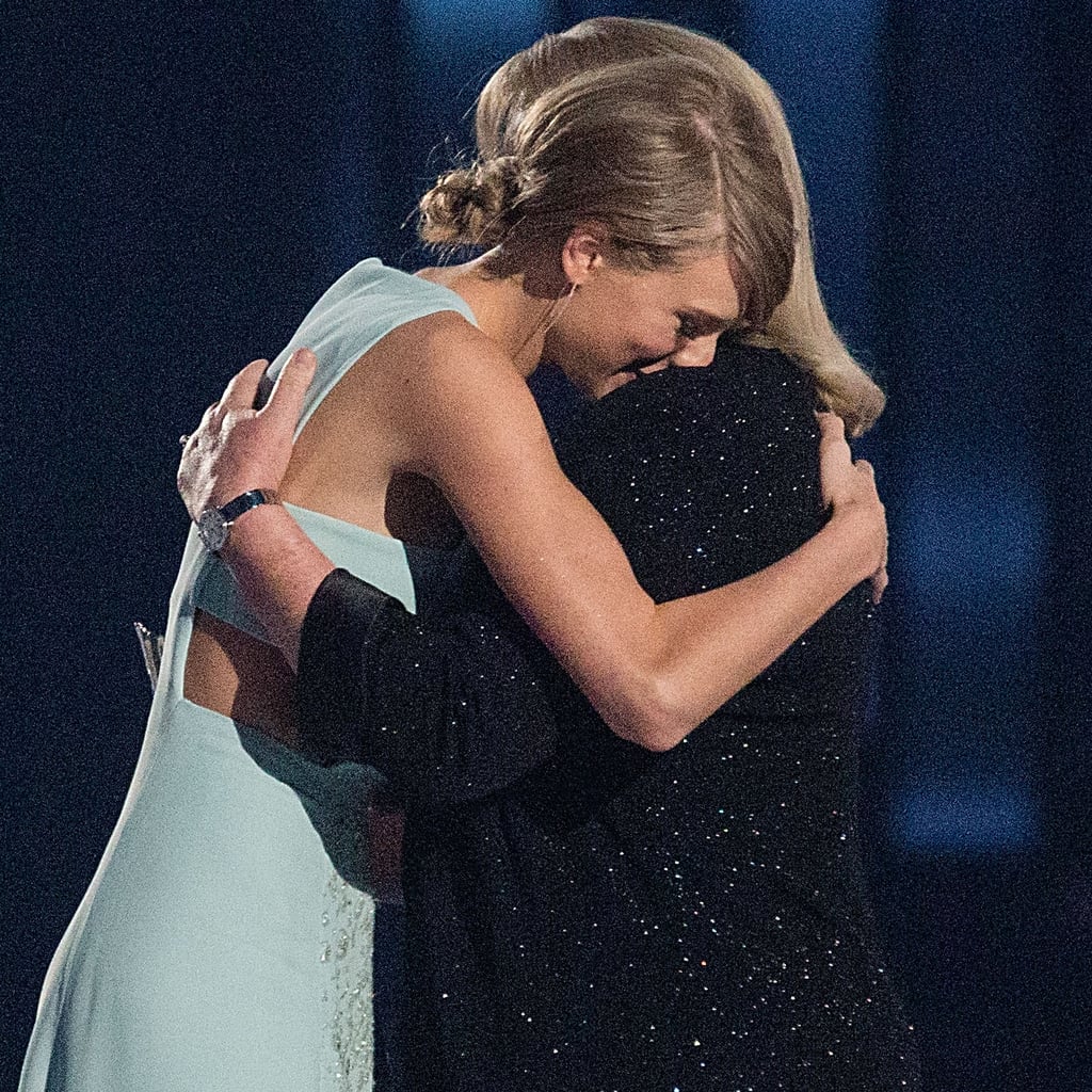 Taylor Swift And Her Mom Andrea S Cutest Moments Popsugar Celebrity