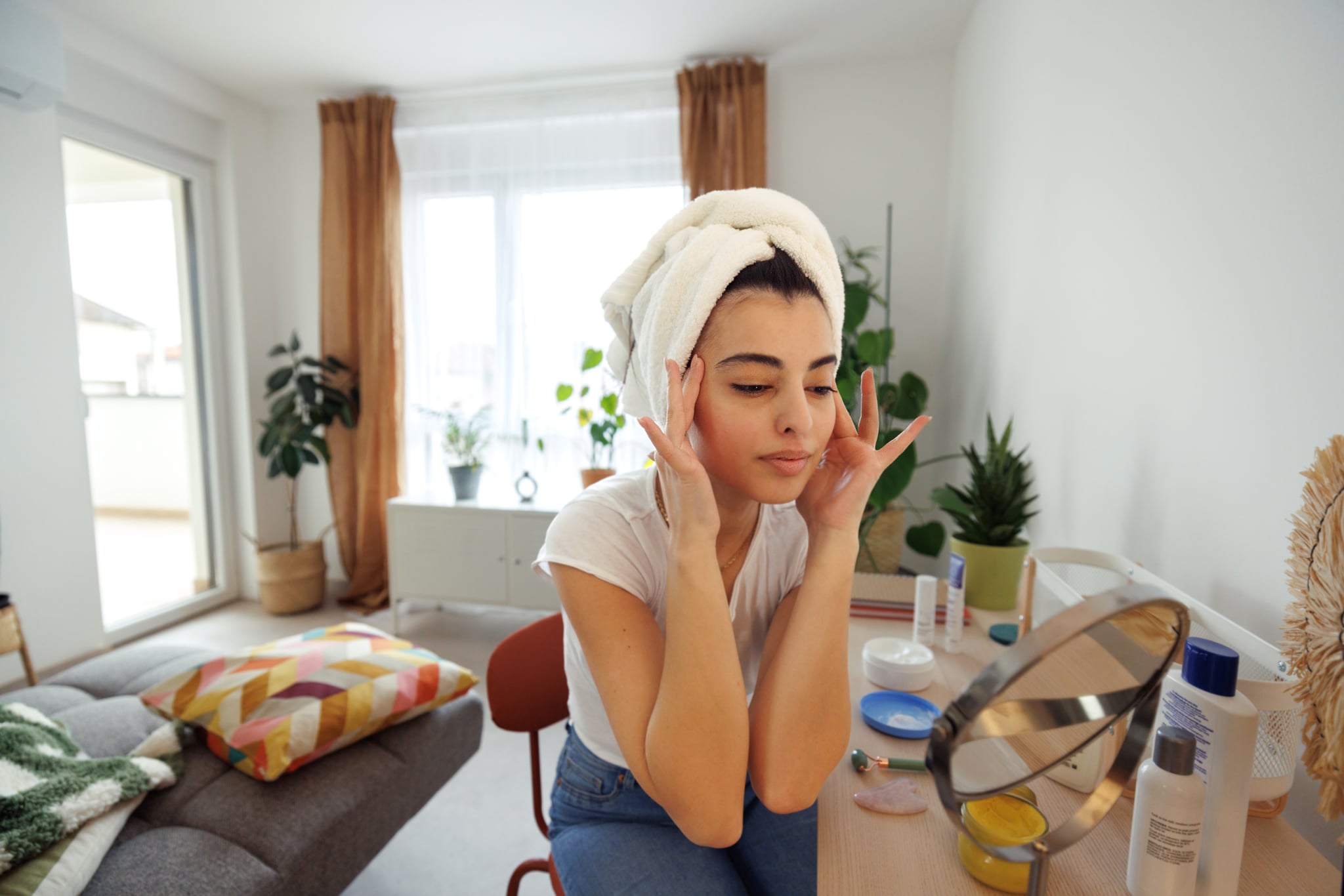 Castor oil for dark circles 