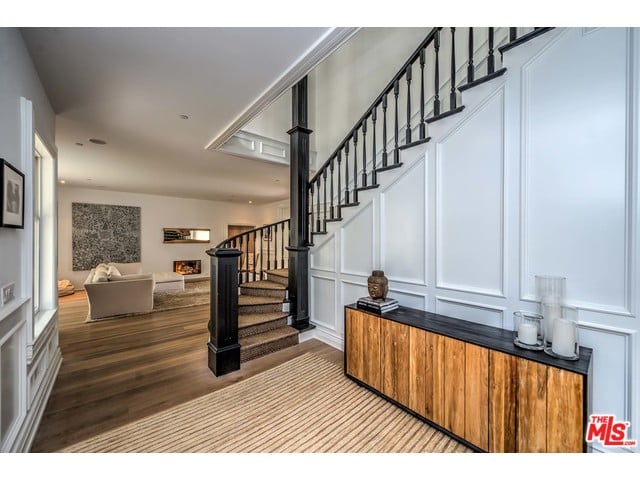 Chris Hemsworth and Elsa Pataky Selling Malibu Home