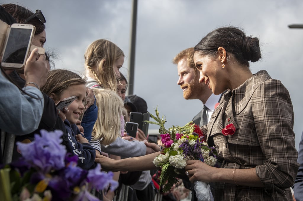 Meghan Markle Comforts Sobbing Fan in New Zealand 2018