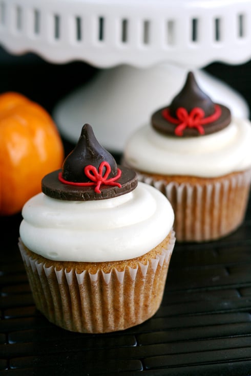 Pumpkin Witch-Hat Cupcakes