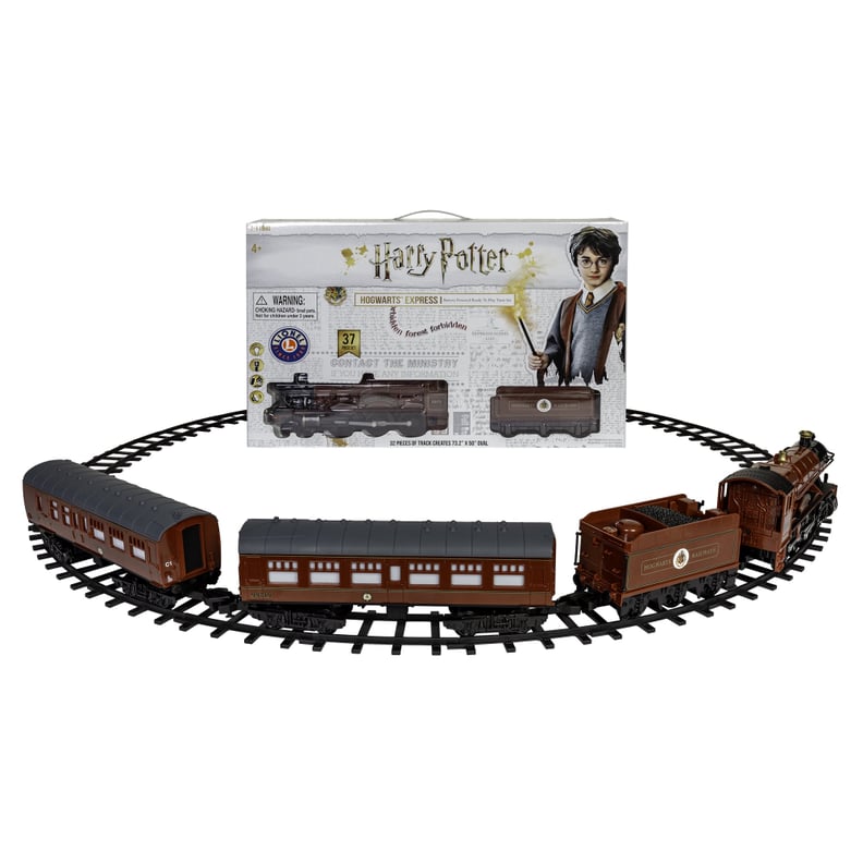 Lionel Hogwarts Express Battery Powered Model Train Set