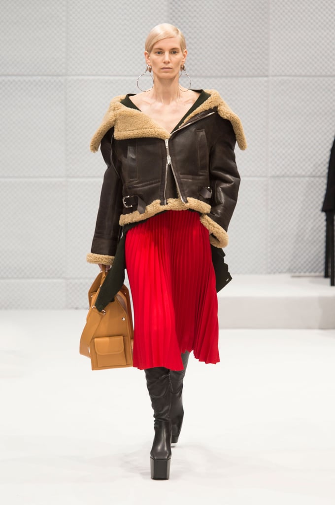 Balenciaga Fall 2016 Runway