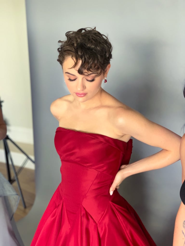 Joey King's Curly Hair at the 2019 Emmys