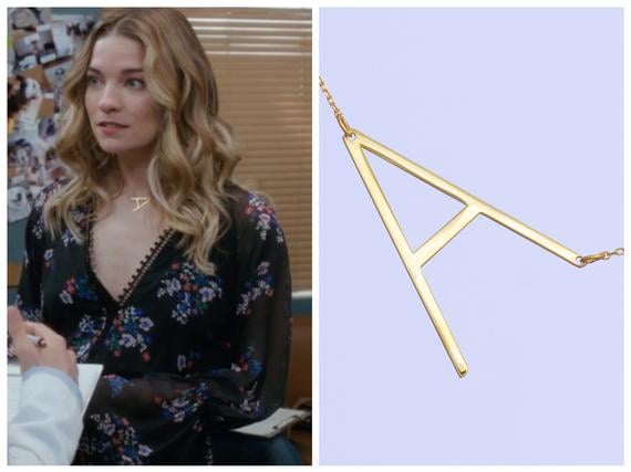 21 Gifts For the Alexis Rose in Your 