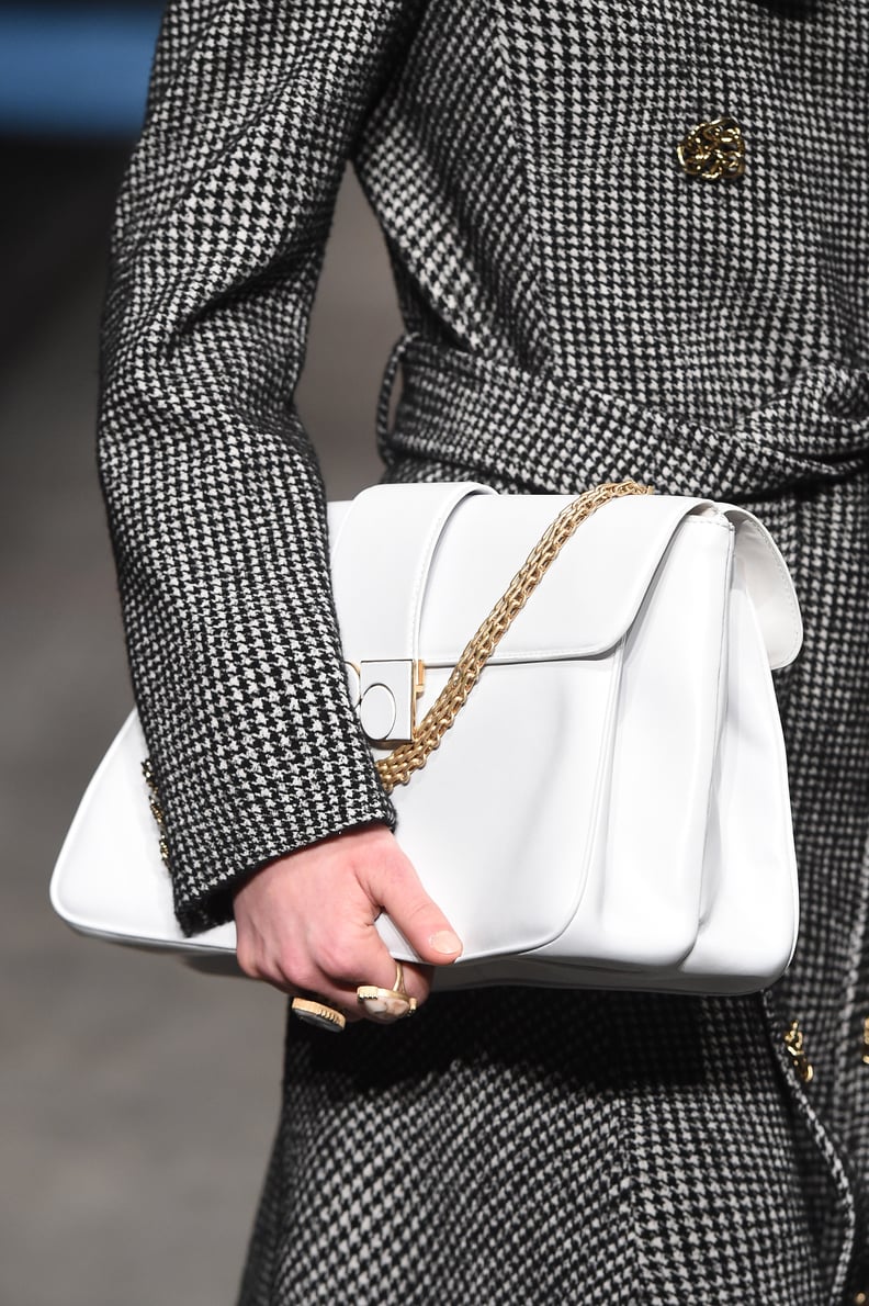 Fall Bag Trends 2020: Chain Accents