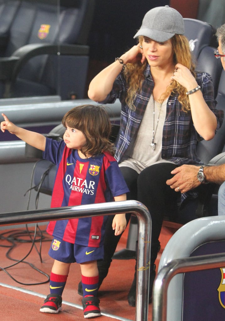 Pregnant Shakira With Milan at Gerard Pique's Game
