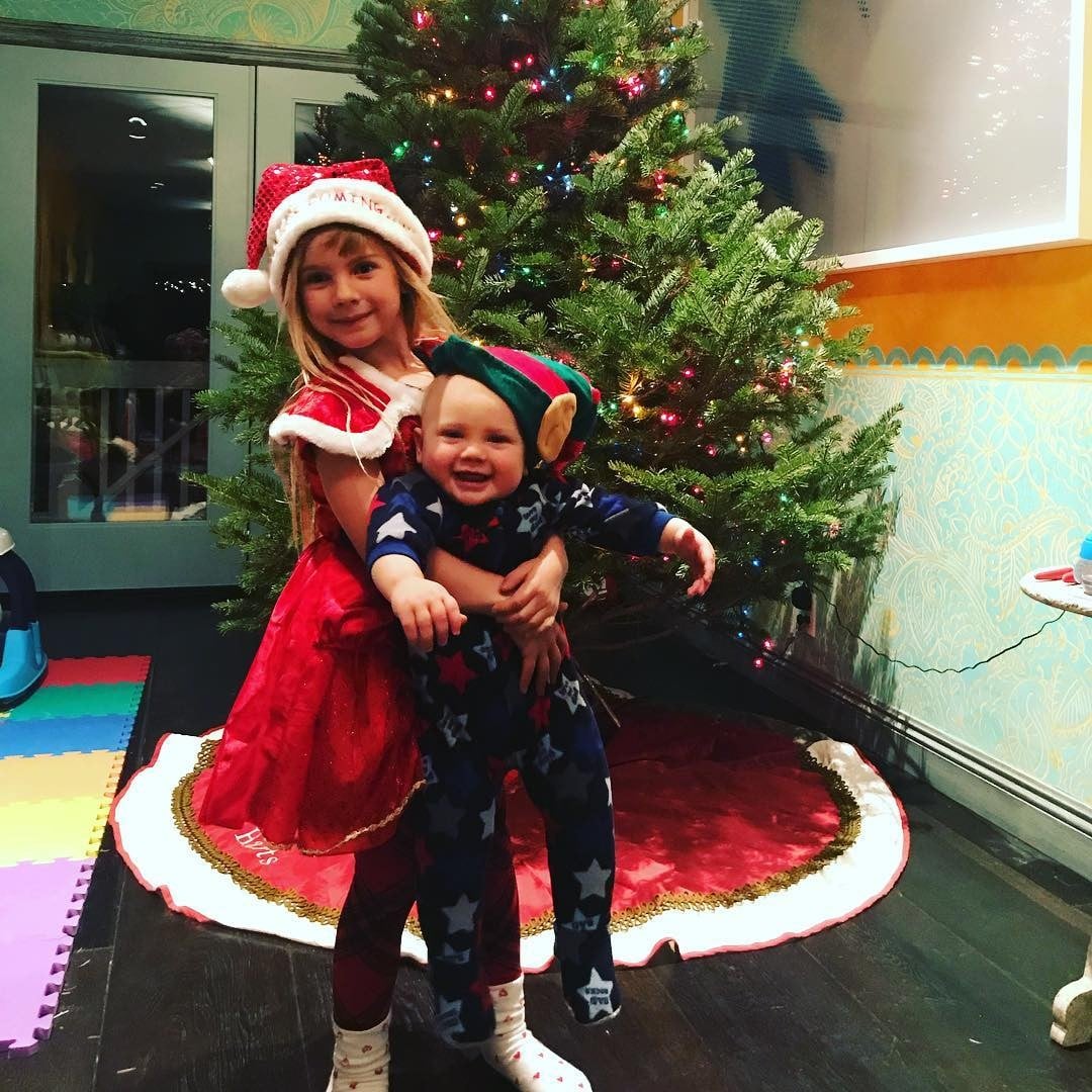 Pinks Instagram Photo Of Willow And Jameson Hart Dec 2017