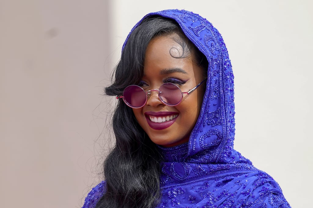 H.E.R.'s Purple Jumpsuit and Cape at the 2021 Oscars