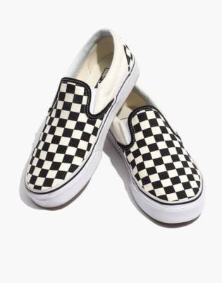 Vans Unisex Classic Slip-On Sneakers