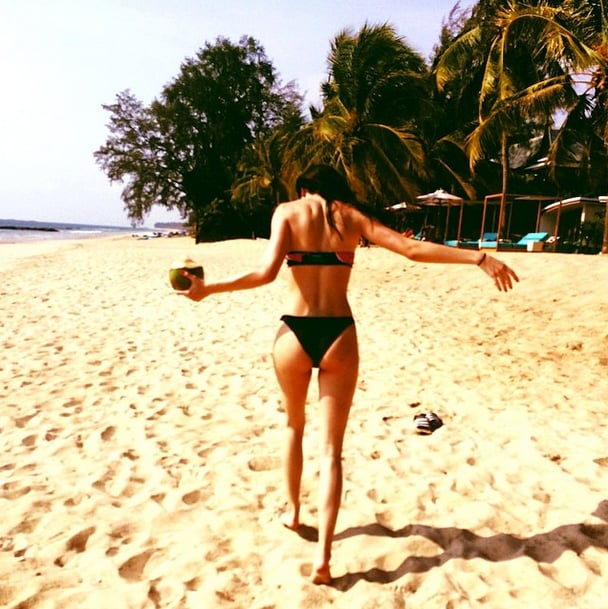 Kendall Went For a Cheeky Stroll on the Beach