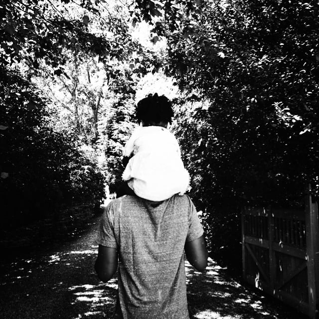 Beyoncé shared a snapshot of Blue hitching a ride on Jay Z's shoulders, simply saying, "Happy Happy Father's Day."
Source: Instagram user beyonce