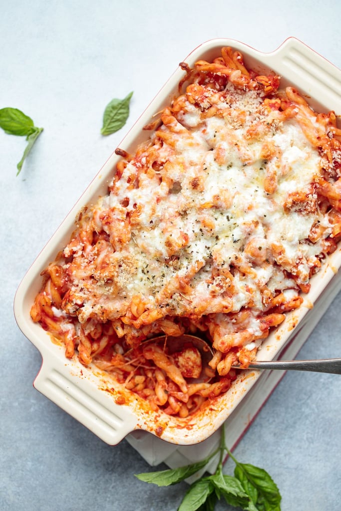 cheesy chicken and macaroni bake