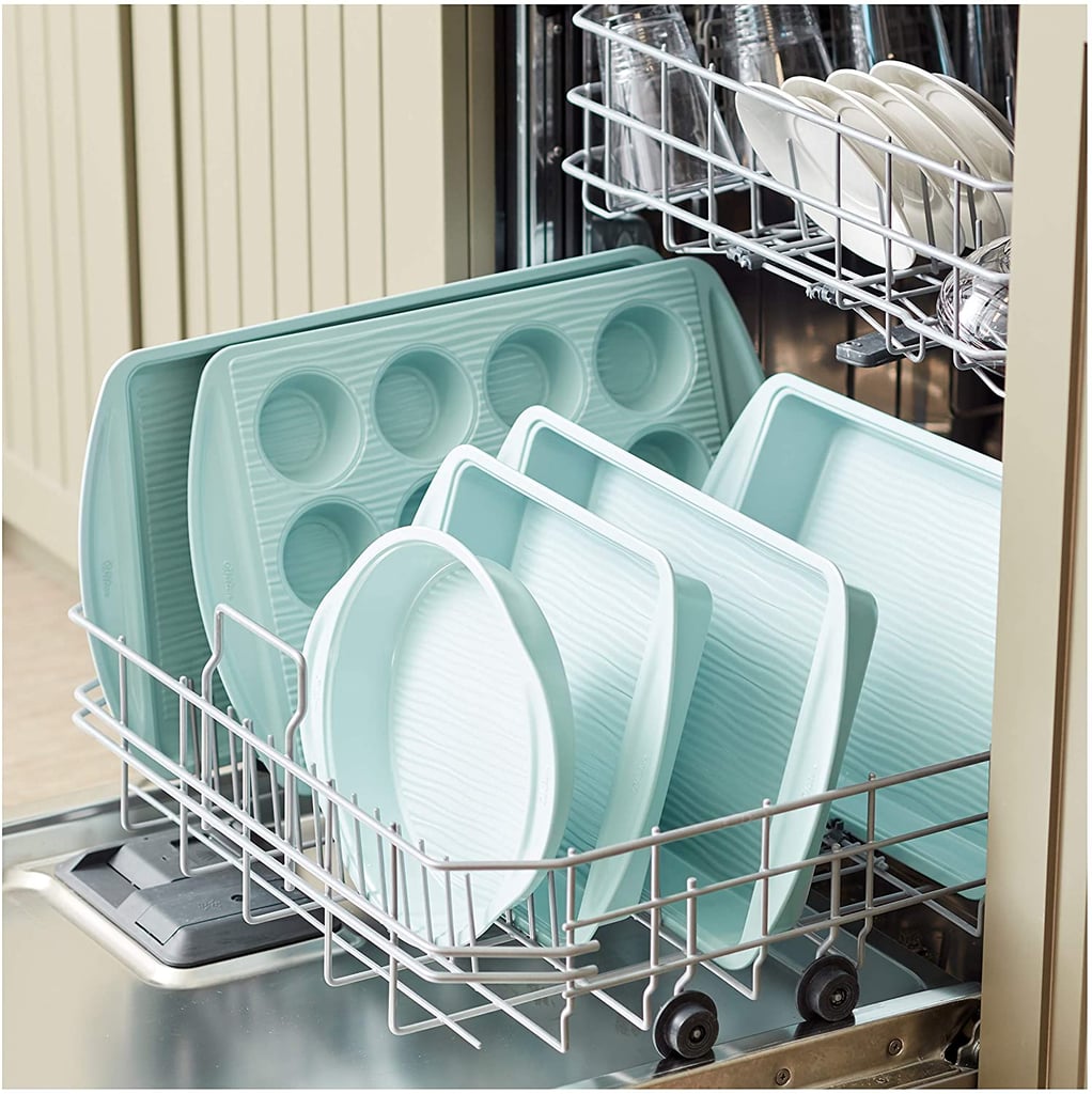 Wilton Texturra Performance Non-Stick Bakeware Set
