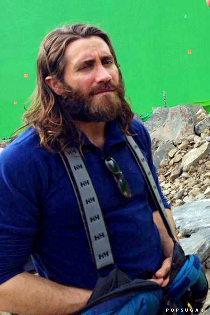 Jake Gyllenhaal With a Beard on Everest Set | Pictures
