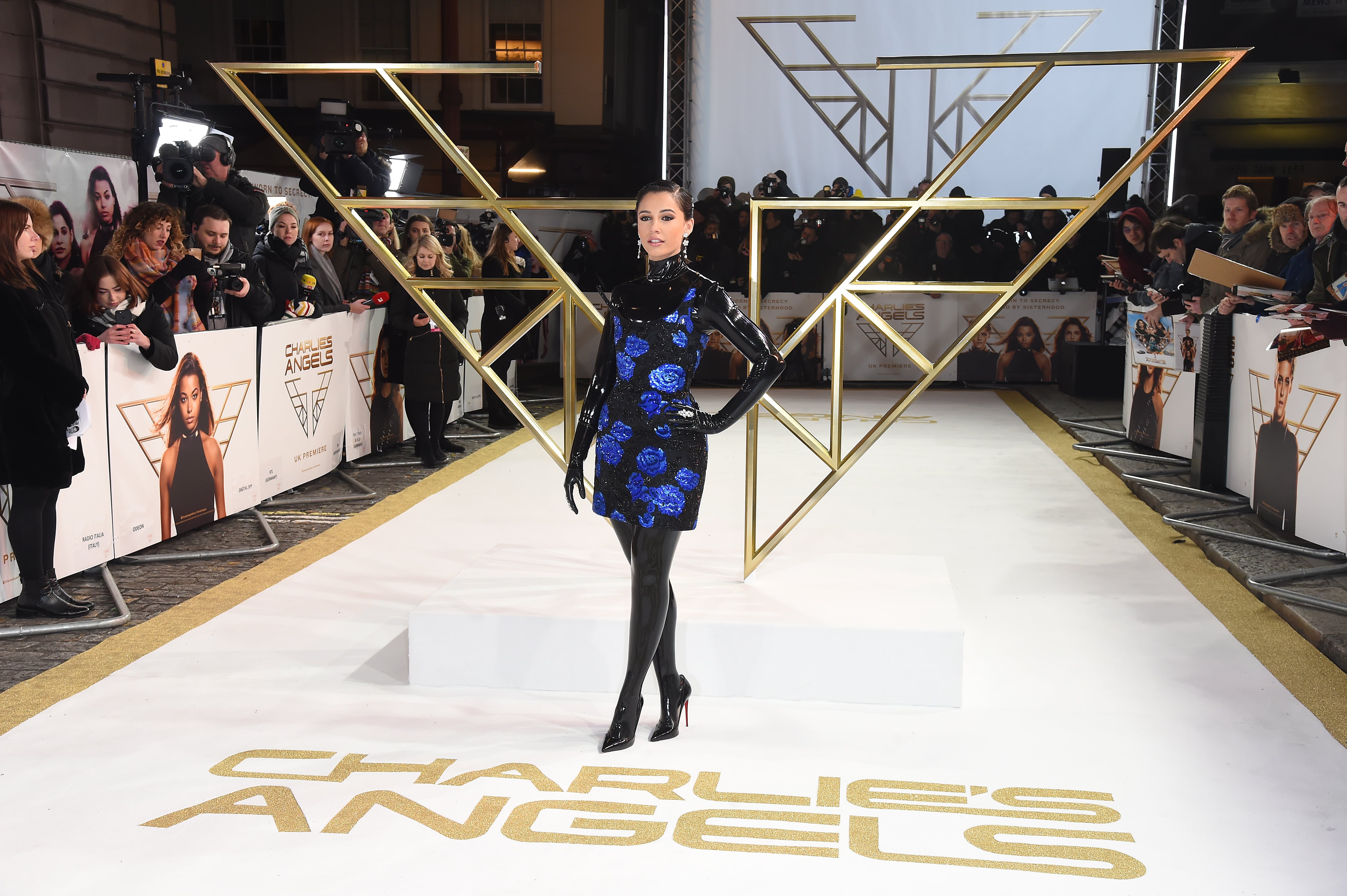 naomi scott charlie's angels red dress Charlie's Angels (2019 Motion Picture)