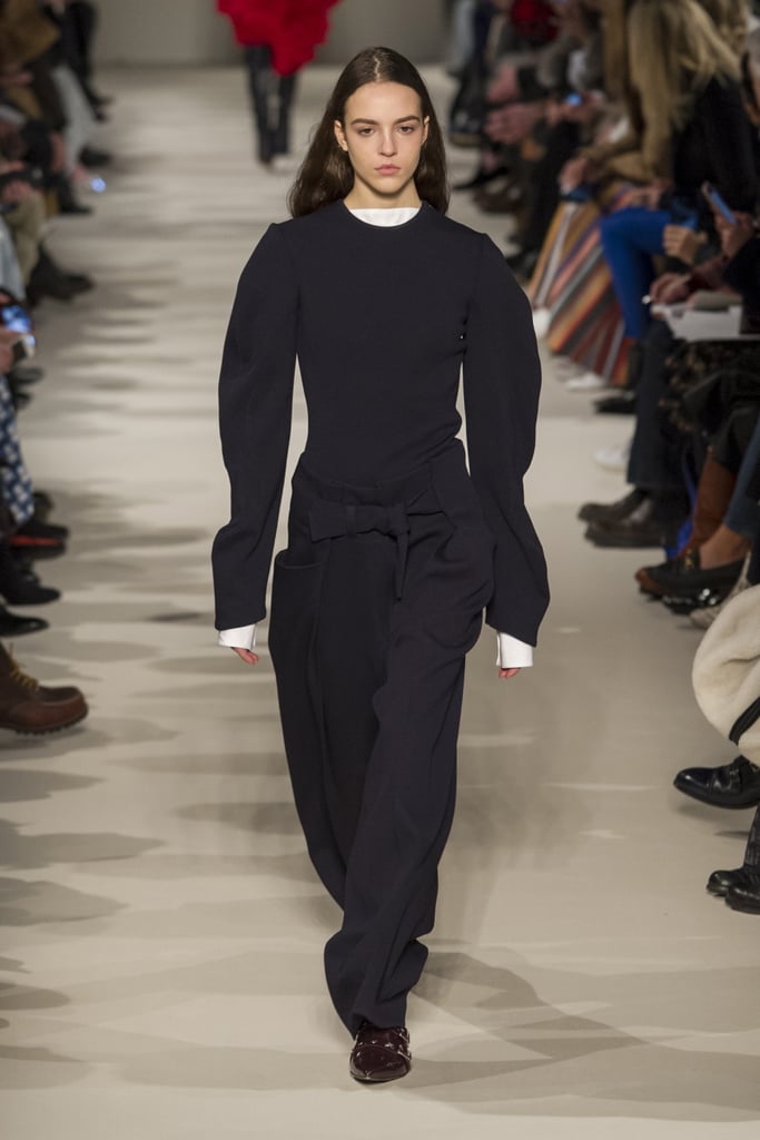 Victoria Beckham Fall 2017 Runway
