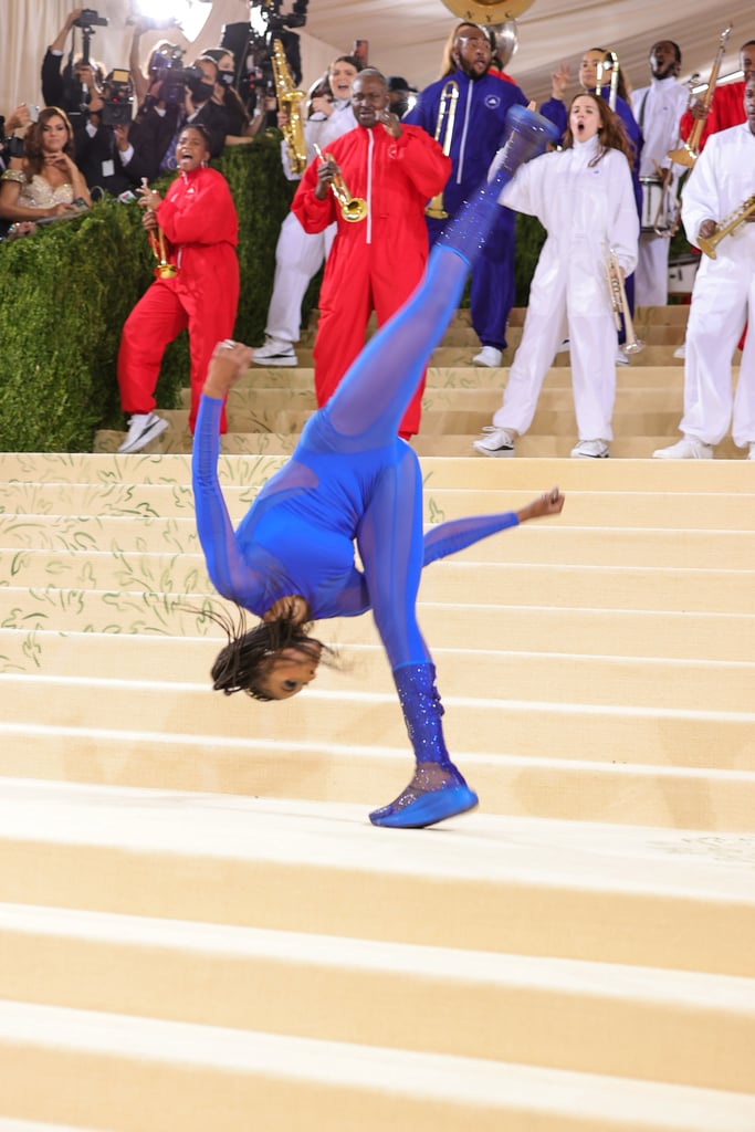 See Nia Dennis Do Gymnastics on the 2021 Met Gala Red Carpet