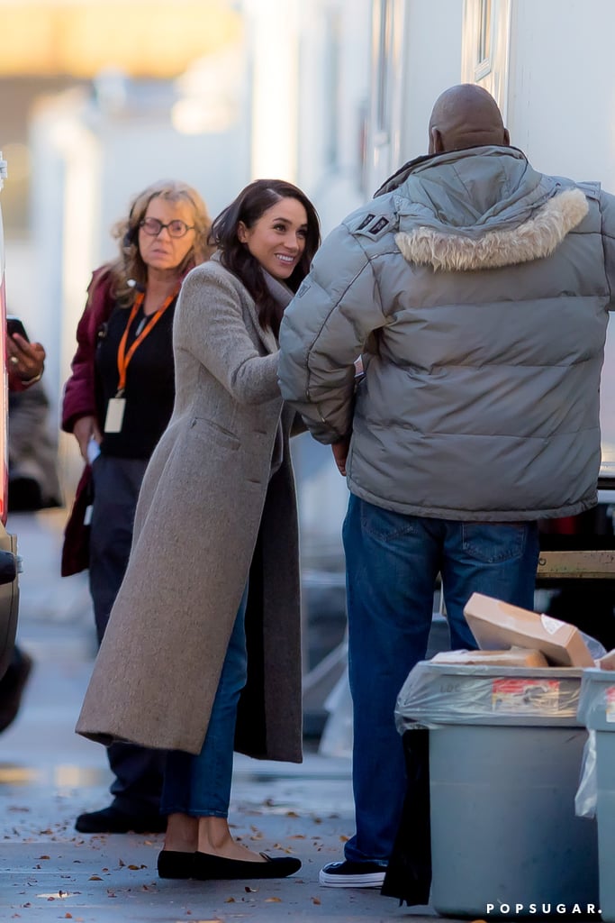 Meghan Markle on the Set of Suits Pictures November 2016