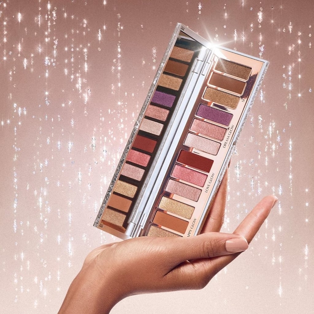 For a Glamorous Look: Bejewelled Eyes To Hypnotise Instant Eyeshadow Palette